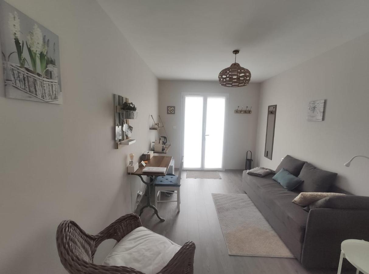 L'Ansolanette - Chambre D'Hotes Fuveau Bagian luar foto